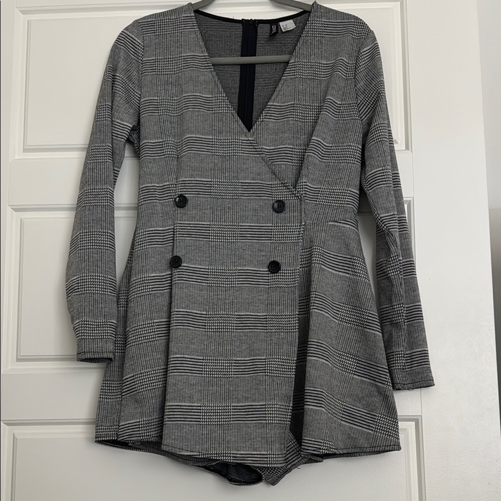 H&M Black and White Houndstooth Dress
